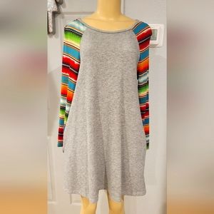 Fashion U sweatshirt dress Aztec print sleeves, with pockets. A line style.